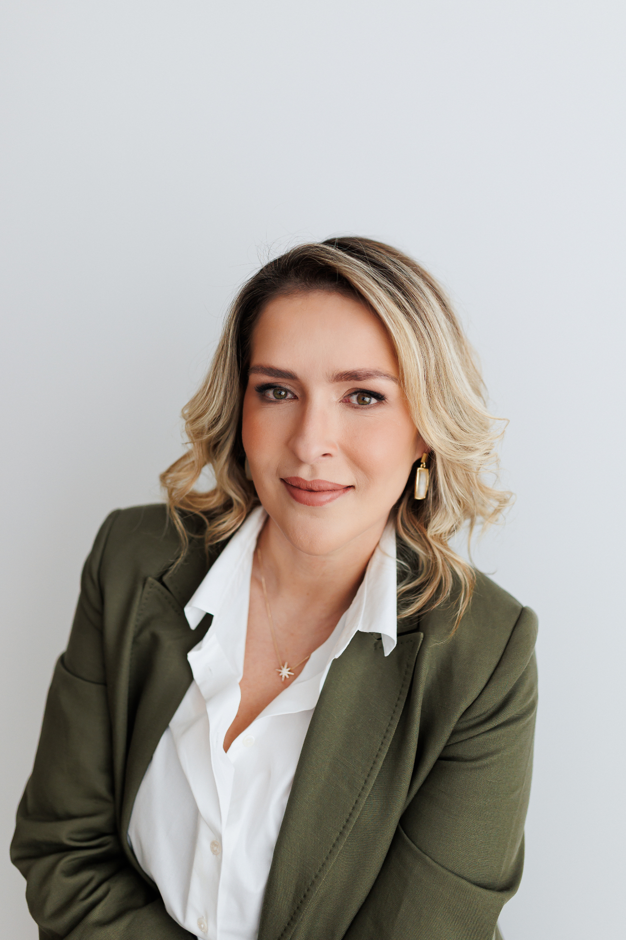 Dra. Beatriz Faleiro, médica angiologista e cirurgiã vascular